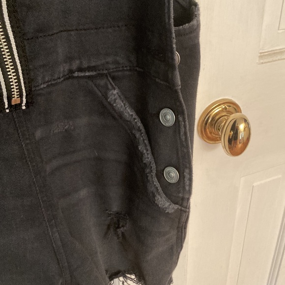 Overalls - Picture 5 of 6